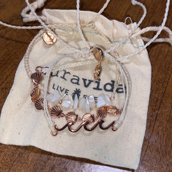 3 pura vida bracelets - Picture 1 of 4